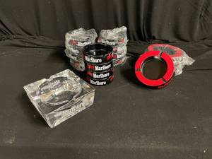 lot 286 image: Group of Marlboro ashtrays. 3 styles. New