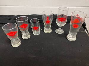 lot 319 image: Lot of 6 various Grain Belt Beer beer glasses  pilsner glasses