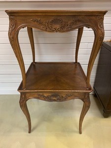 Pair of Matching Henredon AccentSide Tables