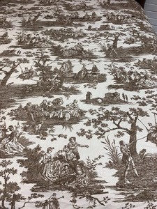 Beautiful Duvet Cover and Matching Throw Pillows