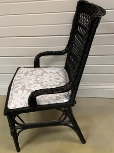 Single Petite Wicker Chair