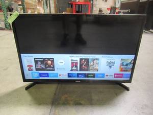 lot 57 image: Samsung Electronics UN32M4500 32-Inch 720p Smart LED TV