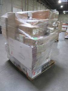 lot 206 image: WHOLESALE MIXED PALLET OF MISCELLANEOUS LIGHTING