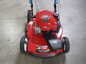 lot 28 image: Toro 22 in. Recycler SmartStow High Wheel Variable Speed Walk Behind Gas Self Propelled Mower 20339