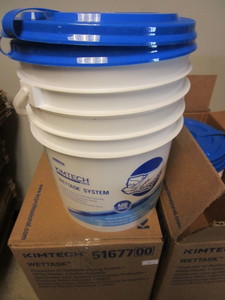KIMBERLY-CLARK KIMTECH WETTASK DISPENSERS FOR REFILLABLE WIPING SYSTEMS - BULK CASES