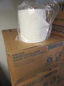 KIMBERLY-CLARK KIMTECH WIPERS FOR SOLVENTS - BULK CASES