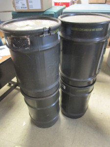 HEAVY-DUTY METAL BARRELS, SEALABLE, REUSABLE