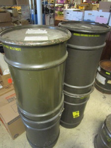 HEAVY-DUTY METAL BARRELS, SEALABLE, REUSABLE