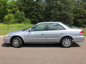 2002 Honda Accord SE - VERY CLEAN