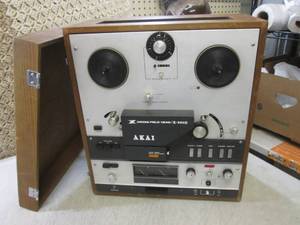 lot 9 image: (RM5) Vintage Akai X-360D Reel to R...