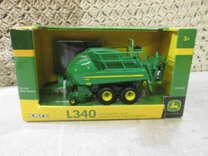 lot 37 image: (BSB) Ertl John Deere L340 Large Sq...