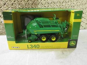 lot 50 image: (BSB) Ertl John Deere L340 Large Sq...