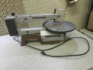 lot 87 image: (RM5) Dremel 16 Scroll Saw Works...