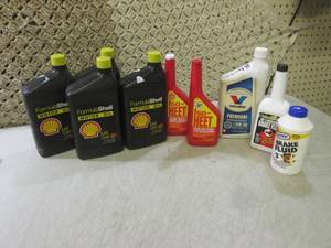 lot 107 image: (RM5) Assorted Automotive Fluids...