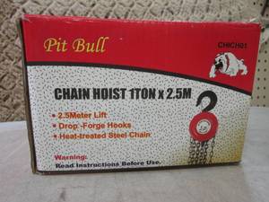 lot 140 image: (CS) Pit Bull 1-Ton Chain Hoist ...
