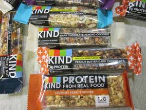 lot 153 image: (B-1) 25 Assorted Kind Bars Past Da...
