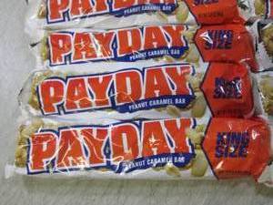 lot 180 image: (B-1) 12 King Size Pay Day Candy Ba...