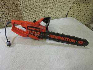 lot 202 image: (E-2) Remington 12 Electric Chain ...