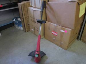 lot 227 image: (RMBC) Toro 13 Cut Electric Trimme...