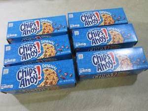 lot 281 image: (B-2) 6 Boxes of Chips Ahoy Origina...