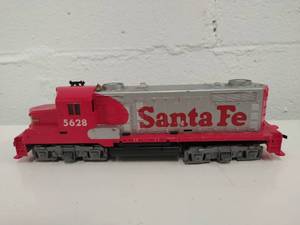 Tyco Santa Fe Model Engine