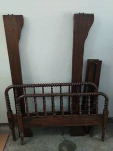 Vintage Full Size Bed