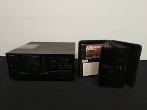 lot 60 image: Pioneer File-Type Compact Disc Player