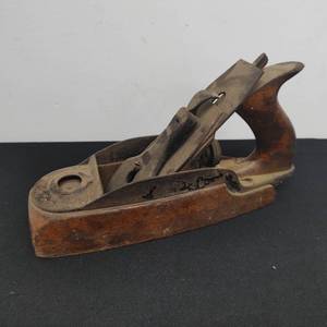 lot 85 image: Old Hand Plane
