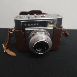 lot 87 image: Tenax Vintage Camera
