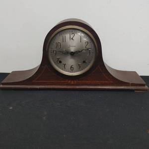 lot 101 image: Sessions Mantle Clock