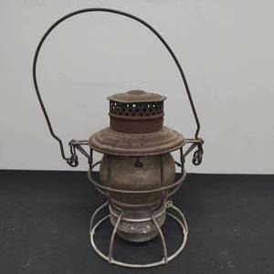 lot 114 image: The Adams & Westlake Co Vintage Lantern