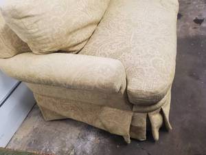 lot 165 image: Beige Color Highland House Couch