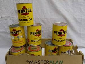 lot 12 image: 10 1qt. Cans of Pennzoil
