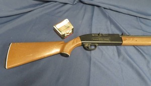 lot 37 image: CROSMAN 2100 CLASSIC REPEATER