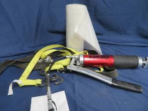 lot 66 image: LUCUS GREASE GUN  PLASTIC  TIE DOWNS