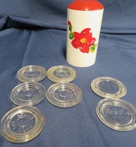 lot 79 image: 7 GLASS CANNING LIDS