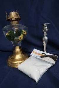 lot 87 image: OIL LAMP BASE AND CANDLESTICK
