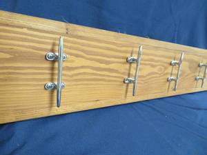 lot 109 image: HAND MADE WALL HOOK