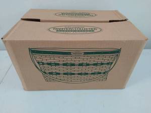 1995 Longaberger Family Basket