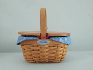 2000 Longaberger Cheers Basket