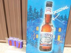lot 17 image: Ice House plastic sign. 31 x 21. Looks to be unused. As shown.