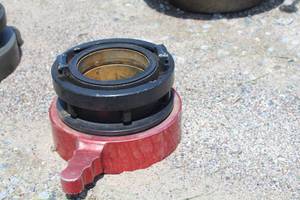 lot 629 image: Red Head Fire Hose Coupling 5NH