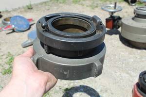 lot 630 image: Red Head Fire Hose Coupling 5NH