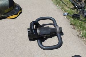 lot 637 image: Fire Hose Spray Nozzle