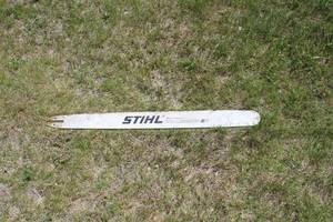 lot 644 image: Stihl Chainsaw Bar 32L