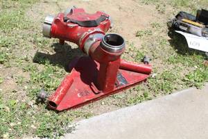 lot 661 image: Stang Fire Hose Splitter 3-Way