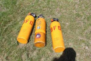 lot 665 image: Lot of (3) Scott Compressed Breathing Air Tanks 2216-PSI
