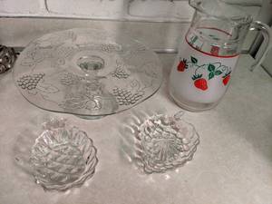 lot 21 image: Cake Stand, Pitcher and (2) Serving Dishes