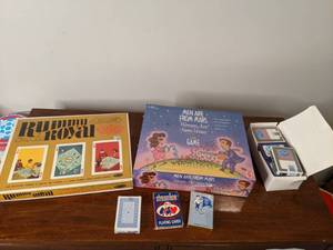 lot 59 image: Vintage Games and Decks of Cards