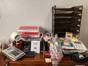 lot 62 image: Lot of Assorted Office Supplies